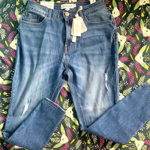 High Waisted Skinny “Push Up” Jeans